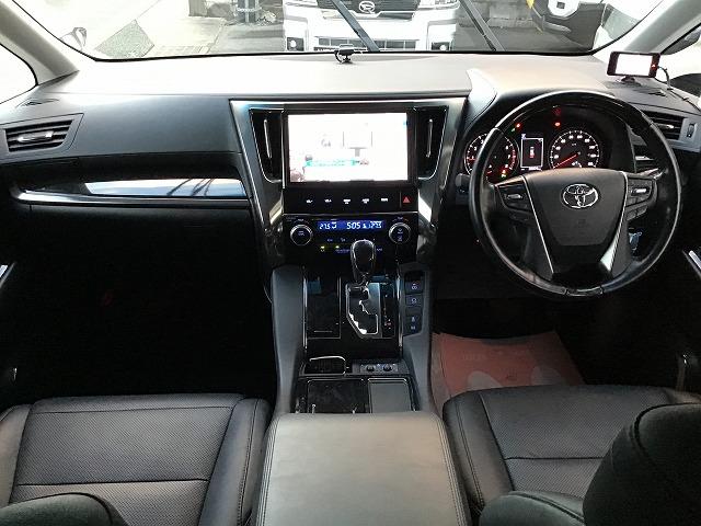 ヴェルファイア ２．５Ｚ　Ｇエディション　純正１０インチナビ　Ｂカメラ　ＥＴＣ　後席モニター　ＴＲＤ製フルエアロ　４本出しマフラー　ベンチレーションシート　パワーバックドア　トヨタセーフティセンス　禁煙車（30枚目）