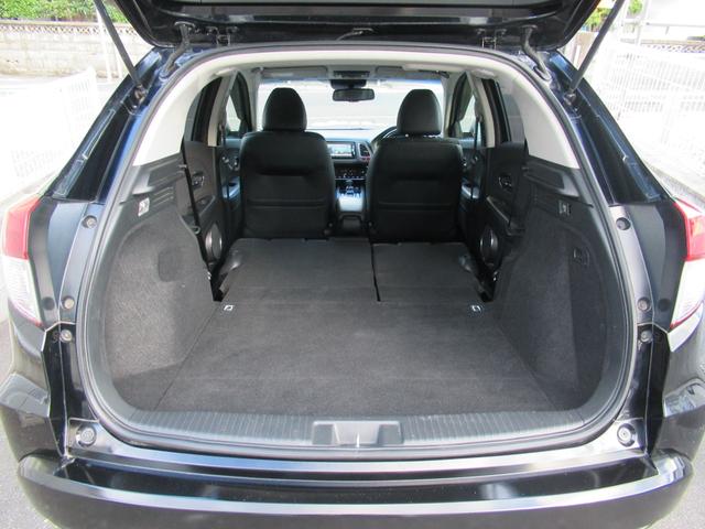 ヴェゼル ハイブリッドZ ナビ・フルセグTV・Bluetooth・Bカメラ・LEDライト・スマートキー・プッシュスタート(10枚目)