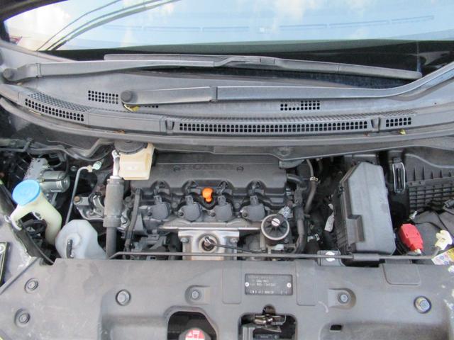 ステップワゴンスパーダ Z クールスピリット ナビ・フルセグTV・Bカメラ・ETC・HIDライト・スマートキー・後席モニター・両側パワースライドドア・障害物センサー(30枚目)