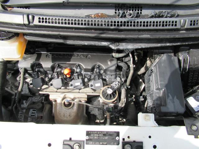 ステップワゴンスパーダ Ｚ　クールスピリット　ディスプレイオーディオ・Ｂカメラ・ＥＴＣ・ＨＩＤライト・スマートキー・両側パワースライドドア（26枚目）