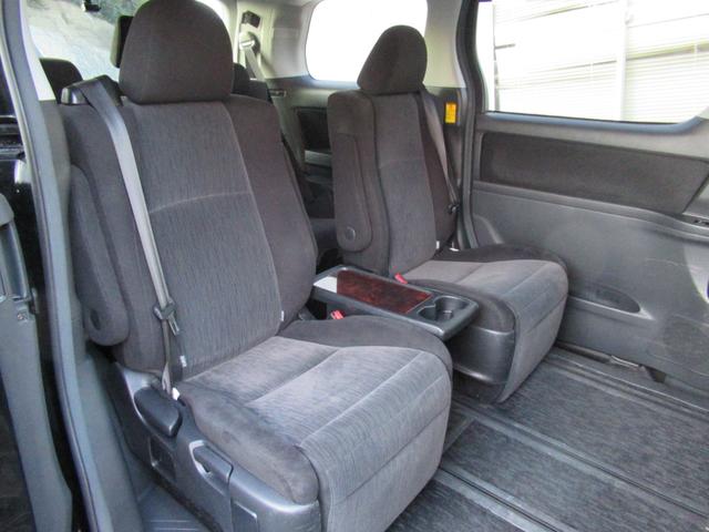 アルファード ２４０Ｓ　ＨＤＤナビ・フルセグＴＶ・Ｂカメラ・ＥＴＣ・ＨＩＤライト・スマートキー・プッシュスタート・後席モニター・両側パワースライドドア・障害物センサー・オットマン（17枚目）