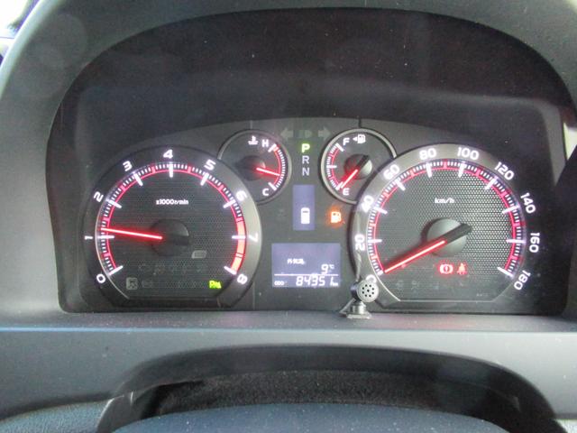 アルファード ２４０Ｓ　ＨＤＤナビ・フルセグＴＶ・Ｂカメラ・ＥＴＣ・ＨＩＤライト・スマートキー・プッシュスタート・後席モニター・両側パワースライドドア・障害物センサー・オットマン（31枚目）