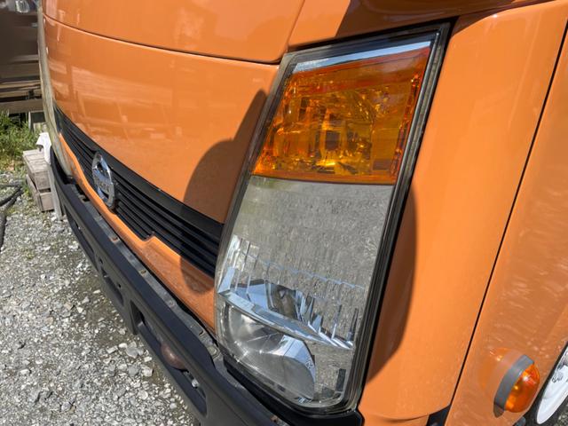 アトラストラック 　１．５ｔキッチンカー　移動販売車　フードトラック　ケータリング　中型　カスタム　８ナンバー　オレンジ　フローリング　シンク（26枚目）