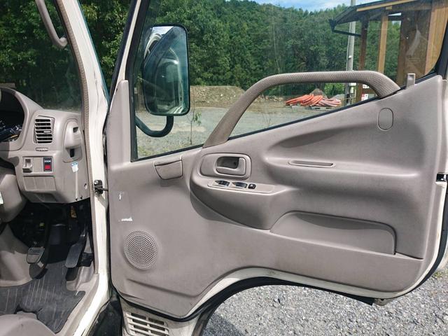 トヨエース 　キッチンカー　移動販売車　フードトラック　中型　８ナンバー　１．５ｔ　バックモニター　ＥＴＣ　デニムブルーメタリック（29枚目）