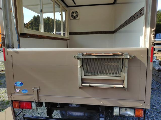 アトラストラック 　キッチンカー、バックカメラ、モニター、軽油（9枚目）