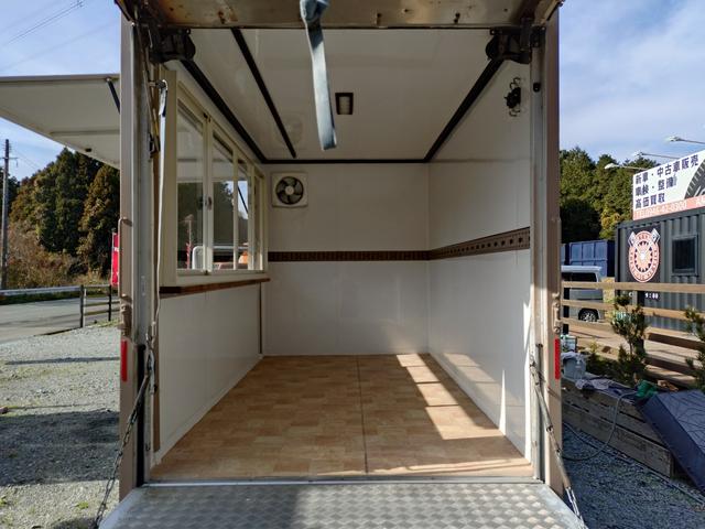 アトラストラック 　キッチンカー、バックカメラ、モニター、軽油（10枚目）