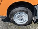 　１．５ｔキッチンカー　移動販売車　フードトラック　ケータリング　中型　カスタム　８ナンバー　オレンジ　フローリング　シンク(23枚目)