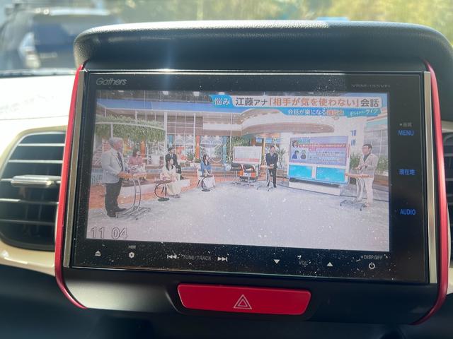 Ｎ－ＢＯＸスラッシュ Ｘ　ＥＴＣ　バックカメラ　ナビ　ＴＶ　オートクルーズコントロール　衝突被害軽減システム　ＨＩＤ　スマートキー　アイドリングストップ　電動格納ミラー　シートヒーター　ベンチシート　ＣＶＴ　スマホ充電（4枚目）