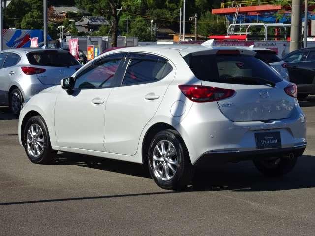 ＭＡＺＤＡ２ １．５　１５Ｓ　プロアクティブ　Ｓパッケージ　６ＭＴ・ナビ・ＴＶ・ＥＴＣ・全方位モニター・ドラ　全周囲　衝突軽減装置　オートクルーズコントロール　パーキングセンサー　キーフリー　スマートキー　フルセグ　盗難防止装置　フルオートエアコン　ＥＴＣ（8枚目）