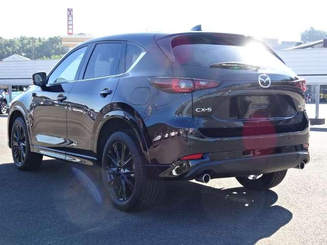 ＣＸ－５ ２．２　ＸＤ　レトロスポーツエディション　ディーゼルターボ　ＴＶ・全方位モニター・シートヒーター・Ｂｏｓｅ　クルーズコントロール　エアバック　フルオートエアコン　地上デジタル　パワーリフトゲート　パワステ　アイドリングストップ　横滑り防止装置　シートヒーター（7枚目）