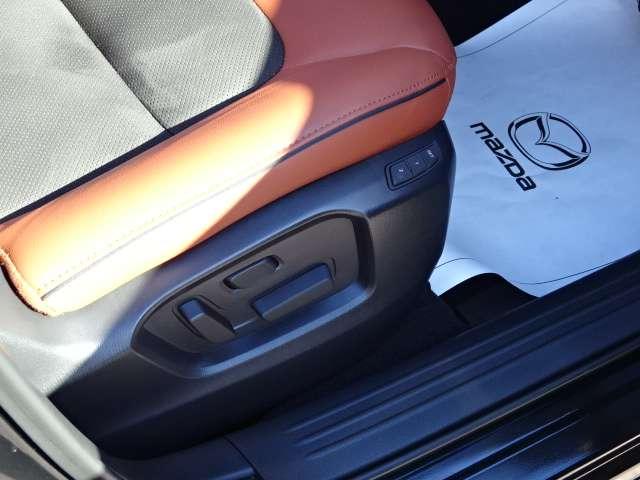 ＣＸ－５ ２．２　ＸＤ　レトロスポーツエディション　ディーゼルターボ　ＴＶ・全方位モニター・シートヒーター・Ｂｏｓｅ　クルーズコントロール　エアバック　フルオートエアコン　地上デジタル　パワーリフトゲート　パワステ　アイドリングストップ　横滑り防止装置　シートヒーター（12枚目）
