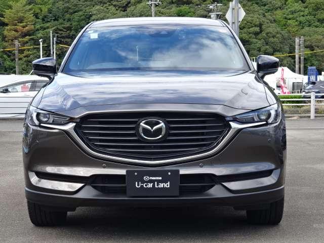 ＣＸ－８ ２．２　ＸＤ　ブラックトーン　エディション　ディーゼルターボ　・ナビ・ＴＶ・ＥＴＣ・全方位モニター・ドラレ　３６０ビュー　クルコン　衝突軽減装置　運転席パワーシート　ＬＥＤヘッド　コーナーセンサー　シートヒーター　スマートキー　ＥＴＣ　キーレス　３列シート　ナビ（7枚目）