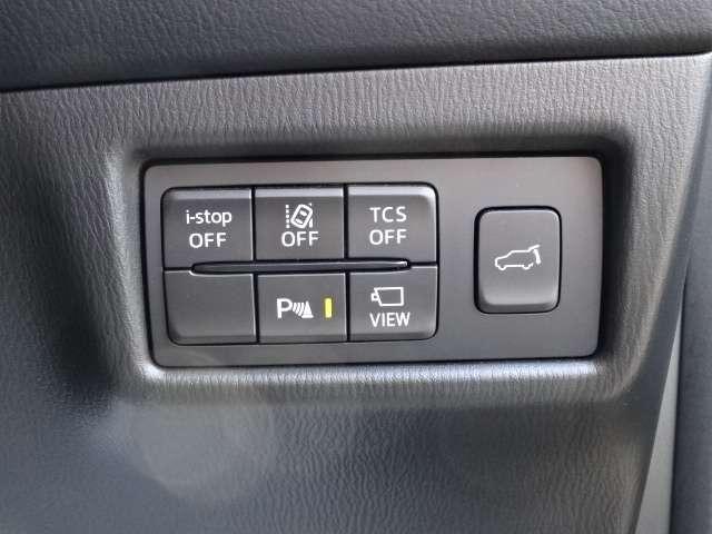 ＣＸ－８ ２．２　ＸＤ　ブラックトーン　エディション　ディーゼルターボ　・ナビ・ＴＶ・ＥＴＣ・全方位モニター・ドラレ　３６０ビュー　クルコン　衝突軽減装置　運転席パワーシート　ＬＥＤヘッド　コーナーセンサー　シートヒーター　スマートキー　ＥＴＣ　キーレス　３列シート　ナビ（17枚目）