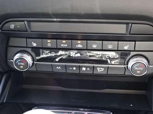 ＣＸ－８ ２．２　ＸＤ　ブラックトーン　エディション　ディーゼルターボ　・ナビ・ＴＶ・ＥＴＣ・全方位モニター・ドラレ　３６０ビュー　クルコン　衝突軽減装置　運転席パワーシート　ＬＥＤヘッド　コーナーセンサー　シートヒーター　スマートキー　ＥＴＣ　キーレス　３列シート　ナビ（18枚目）