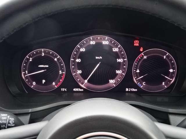 ＣＸ－８０ ３．３　ＸＤ　Ｌパッケージ　ディーゼルターボ　ナビ・ＴＶ・ＥＴＣ・サンルーフ・当社デモＵＰ　アルミホイール　パノラマサンルーフ　フルセグＴＶ　オートクルーズコントロール　電動リアゲート　禁煙車　全周囲カメラ　パワーシート　スマートキー　３列シート（12枚目）