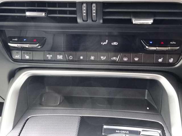 ＣＸ－８０ ３．３　ＸＤ　Ｌパッケージ　ディーゼルターボ　ナビ・ＴＶ・ＥＴＣ・サンルーフ・当社デモＵＰ　アルミホイール　パノラマサンルーフ　フルセグＴＶ　オートクルーズコントロール　電動リアゲート　禁煙車　全周囲カメラ　パワーシート　スマートキー　３列シート（17枚目）