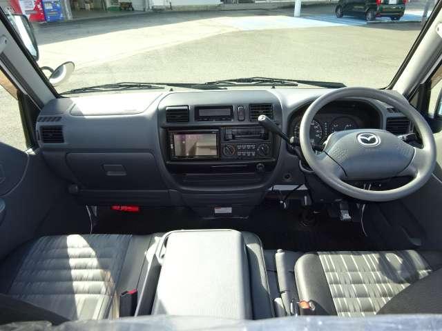 ボンゴバン 1.8 DX 低床 バックモニター・AT・ディスプレイオーディ 前席パワーウィンドウ エアバック 両側スライド キーレスエントリーキー マニュアルエアコン パワステ Wエアバッグ ABS 寒冷地仕様車(3枚目)