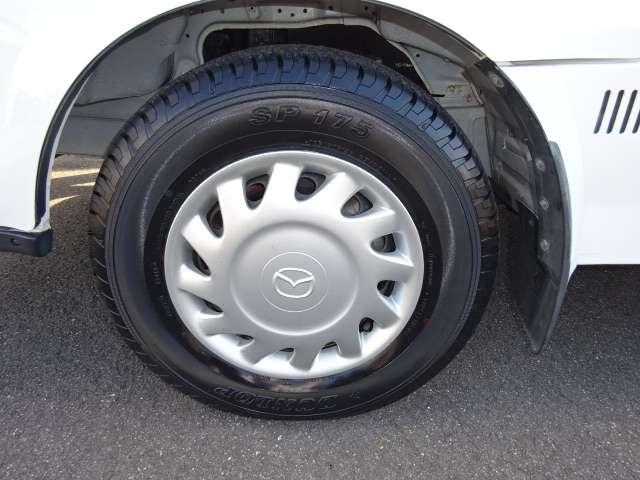 ボンゴバン 1.8 DX 低床 バックモニター・AT・ディスプレイオーディ 前席パワーウィンドウ エアバック 両側スライド キーレスエントリーキー マニュアルエアコン パワステ Wエアバッグ ABS 寒冷地仕様車(5枚目)