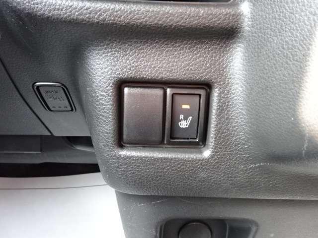 スペーシア ６６０　ハイブリッド　Ｘ　ナビ・ＴＶ・バックカメラ・両側電動スライド　デュアルセンサーブレーキＳ　両側パワードア　コーナーセンサ　スマートエントリー　シ－トヒ－タ－　ｉ－ｓｔｏｐ　フリーキー　イモビライザー　サイドエアバック（17枚目）