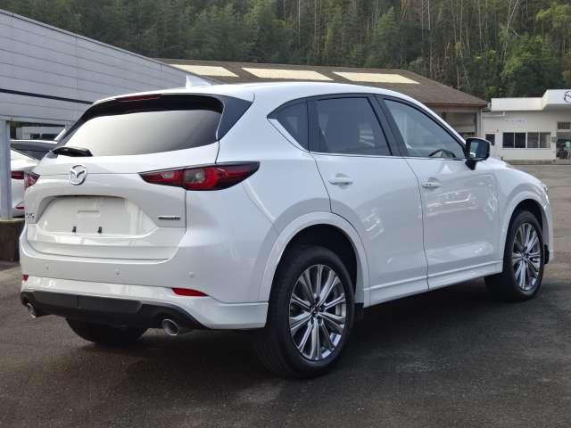 ＣＸ－５ ２．２　ＸＤ　エクスクルーシブ　モード　ディーゼルターボ　ナビ・ＴＶ・ＥＴＣ・全方位モニター・Ｂｏｓｅスピ　地デジ　盗難防止装置　キーレス　ＬＥＤ　クリアランスソナー　サイドカメラ　ＥＴＣ　ヒーター　パワーシート　ＡＡＣ　ターボ　Ｉストップ　アルミホイール（5枚目）