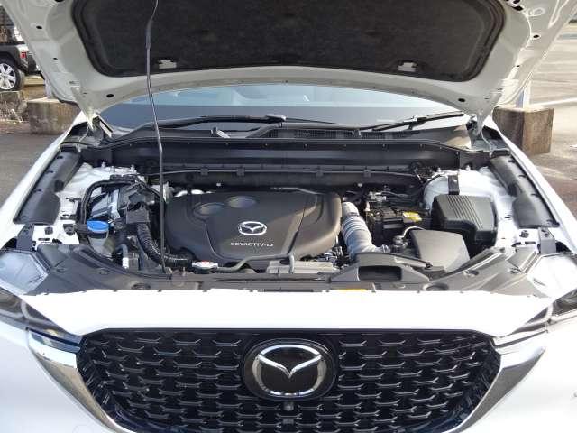 ＣＸ－５ ２．２　ＸＤ　エクスクルーシブ　モード　ディーゼルターボ　ナビ・ＴＶ・ＥＴＣ・全方位モニター・Ｂｏｓｅスピ　地デジ　盗難防止装置　キーレス　ＬＥＤ　クリアランスソナー　サイドカメラ　ＥＴＣ　ヒーター　パワーシート　ＡＡＣ　ターボ　Ｉストップ　アルミホイール（6枚目）