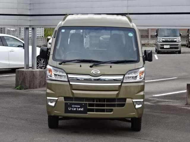 ハイゼットトラック ６６０　ジャンボ　３方開　４ＷＤ　５ＭＴ・ディスプレイオーディオ・バックカメ　パワーステ　助手席エアバック　前席パワーウィンドウ　バックカメラ　ＡＣ　運転席エアバック　ＬＥＤライト　キーレスキー　切替４ＷＤ　ＡＢＳ（7枚目）