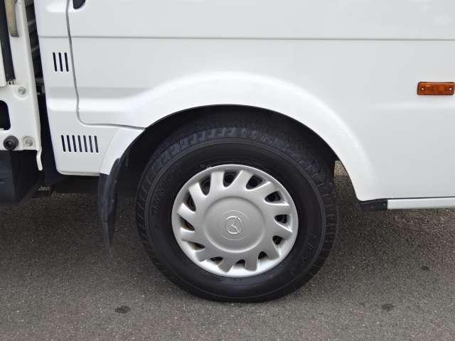 ボンゴトラック １．８　ＤＸ　シングルワイドロー　ラジオ・ＥＴＣ・５ＭＴ　助手席エアバッグ　運転席エアバッグ　エアコン　パワーウィンドウ　ＥＴＣ　ＡＢＳ　パワーステアリング（5枚目）