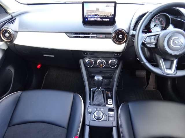 ＣＸ－３ １．５　１５Ｓ　スーパー　エッジー　ＴＶ・全方位モニター・シートヒーター　前席シートヒーター　衝突軽減　コーナーセンサー　アイドリングストップ　地デジ　パワーシート　スマートキー　アルミ　ＤＶＤ　バックモニター　３６０度モニター（3枚目）