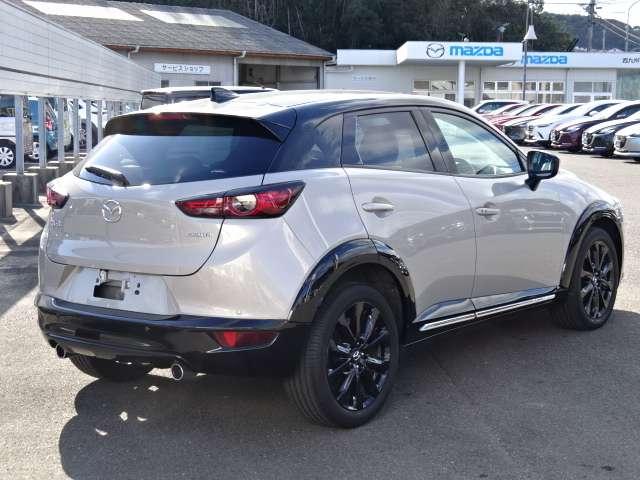 ＣＸ－３ １．５　１５Ｓ　スーパー　エッジー　ＴＶ・全方位モニター・シートヒーター　前席シートヒーター　衝突軽減　コーナーセンサー　アイドリングストップ　地デジ　パワーシート　スマートキー　アルミ　ＤＶＤ　バックモニター　３６０度モニター（5枚目）