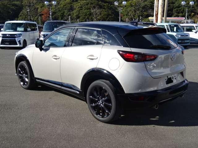 ＣＸ－３ １．５　１５Ｓ　スーパー　エッジー　ＴＶ・全方位モニター・シートヒーター　前席シートヒーター　衝突軽減　コーナーセンサー　アイドリングストップ　地デジ　パワーシート　スマートキー　アルミ　ＤＶＤ　バックモニター　３６０度モニター（9枚目）