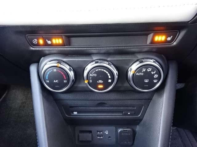 ＣＸ－３ １．５　１５Ｓ　スーパー　エッジー　ＴＶ・全方位モニター・シートヒーター　前席シートヒーター　衝突軽減　コーナーセンサー　アイドリングストップ　地デジ　パワーシート　スマートキー　アルミ　ＤＶＤ　バックモニター　３６０度モニター（20枚目）