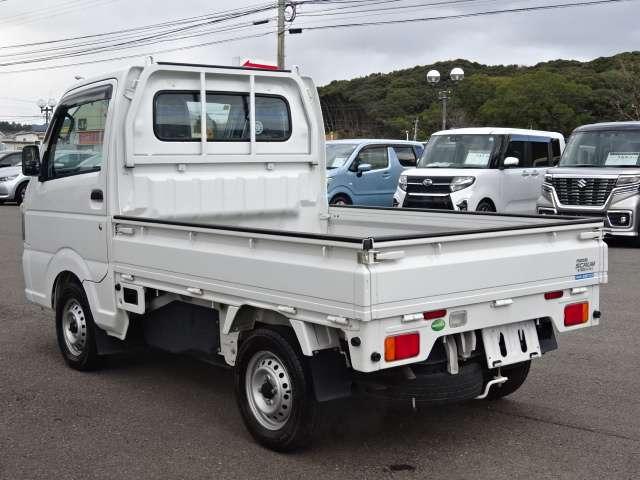 スクラムトラック ６６０　ＫＣ　エアコン・パワステ　純正ラジオ・５ＭＴ　パワステ付き　運転席エアバッグ　エアコン（7枚目）