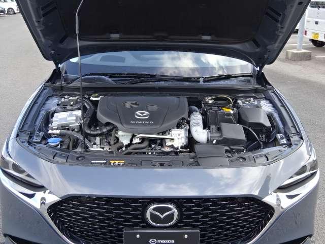 ＭＡＺＤＡ３セダン １．８　ＸＤ　ブラックトーンエディション　ディーゼルターボ　ナビ・ＴＶ・ＥＴＣ・全方位モニター　アルミホイール　クリアランスソナー　衝突被害軽減システム　ＥＴＣ　オートクルーズコントロール（5枚目）