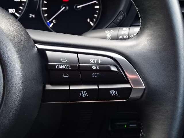 ＭＡＺＤＡ３セダン １．８　ＸＤ　ブラックトーンエディション　ディーゼルターボ　ナビ・ＴＶ・ＥＴＣ・全方位モニター　アルミホイール　クリアランスソナー　衝突被害軽減システム　ＥＴＣ　オートクルーズコントロール（16枚目）