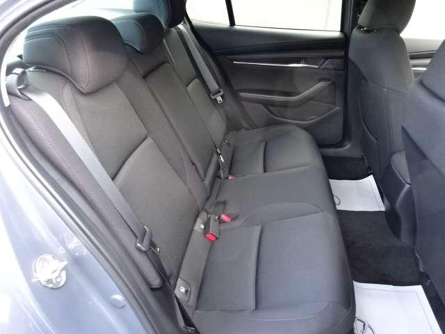 ＭＡＺＤＡ３セダン １．８　ＸＤ　ブラックトーンエディション　ディーゼルターボ　ナビ・ＴＶ・ＥＴＣ・全方位モニター　アルミホイール　クリアランスソナー　衝突被害軽減システム　ＥＴＣ　オートクルーズコントロール（18枚目）