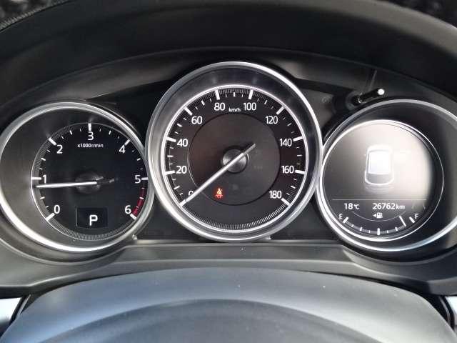 ＣＸ－５ ２．２　ＸＤ　シルク　ベージュ　セレクション　ディーゼルター　ナビ・ＴＶ・ＥＴＣ・全方位モニター・シートヒ　コーナーセンサー　ＬＥＤヘッドライト　アイドリングストップ　パワーテールゲート　電動シート　スマートキー　シートヒーター　ＥＴＣ　ＤＶＤ再生　バックカメラ（12枚目）