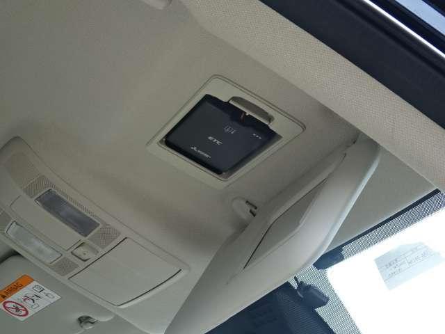 ＣＸ－３ １．５　１５Ｓ　アーバン　ドレッサー　ＥＴＣ・全方位モニター・シートヒーター　アダプティブクルーズ　パーキングセンサー　フルセグＴＶ　ＤＶＤ再生　ＬＥＤヘッドライト　ＴＶ　シートヒータ　アイドリングストップ　ＥＴＣ　バックカメラ　ＨＢＣ（18枚目）