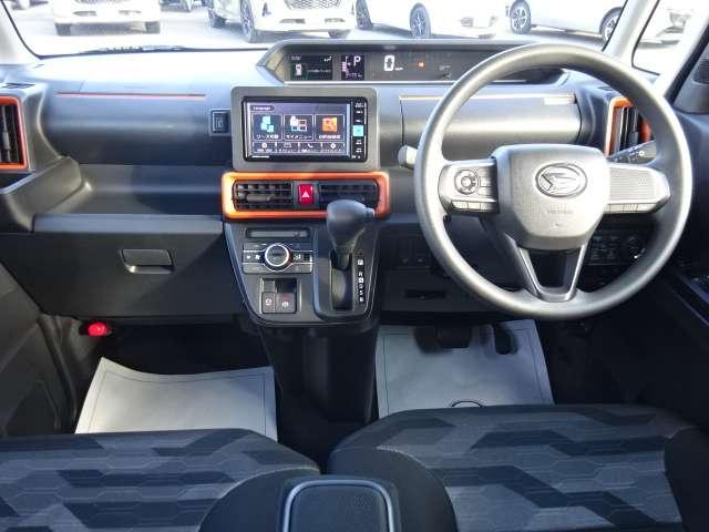 タント ６６０　ファンクロス　ナビ・ＴＶ・ＥＴＣ・バックモニター　誤発進抑制機能　クリソナ　Ｉ－ＳＴＯＰ　バックカメラ付　左右パワースライドドア　シートＨ　フルフラット　セキュリティ　キーレスキー　スマートキー＆プッシュスタート（3枚目）