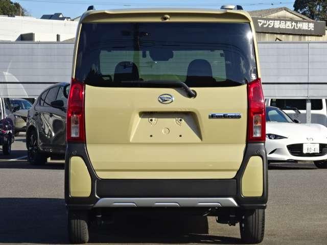 タント ６６０　ファンクロス　ナビ・ＴＶ・ＥＴＣ・バックモニター　誤発進抑制機能　クリソナ　Ｉ－ＳＴＯＰ　バックカメラ付　左右パワースライドドア　シートＨ　フルフラット　セキュリティ　キーレスキー　スマートキー＆プッシュスタート（10枚目）