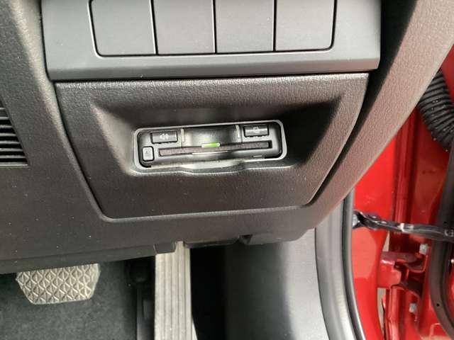 ＭＡＺＤＡ３ファストバック １．５　１５Ｓ　ツーリング　３６０°カメラ　ＥＴＣ　フルセグテレビ　クルーズコントロール　コーナーセンサー　ＤＶＤ　ＥＴＣ車載器　ＴＶ　横滑り防止システム　イモビ　エアコン　アルミホイール　カーテンエアバッグ　キーレスゴー（21枚目）