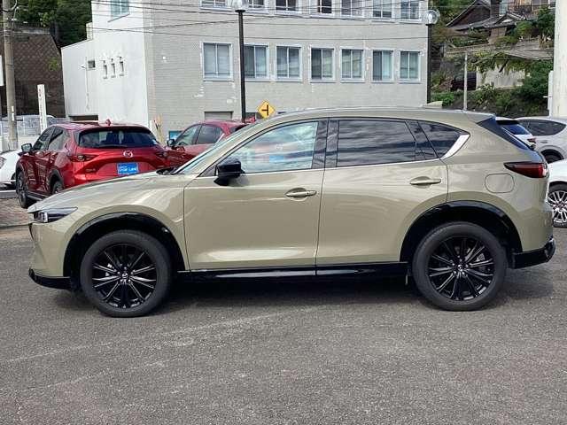 ＣＸ－５ ２．２　ＸＤ　スポーツ　アピアランス　ディーゼルターボ　ＥＴＣ　フロアマット　ドラレコ前後　スカッ　ソナー　パワーテールゲート　パワーシート　クルコン　ＴＶ　サイドカメラ　シートヒーター　ＥＴＣ　フロントカメラ　ツインターボ　横滑り防止装置　アルミホイール（5枚目）