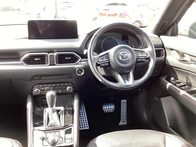 ＣＸ－５ ２．２　ＸＤ　スポーツ　アピアランス　ディーゼルターボ　ＥＴＣ　フロアマット　ドラレコ前後　スカッ　ソナー　パワーテールゲート　パワーシート　クルコン　ＴＶ　サイドカメラ　シートヒーター　ＥＴＣ　フロントカメラ　ツインターボ　横滑り防止装置　アルミホイール（12枚目）