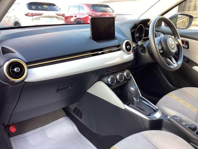 �V�[�g�ɍ������C���p�l�ł��B�h���C�u�����C�����オ��܂��ˁI