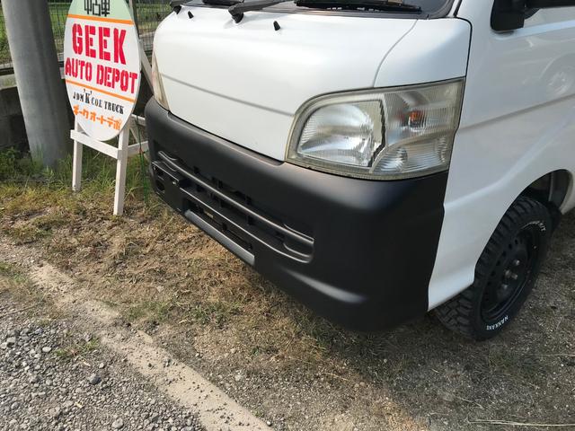 ジャンボ エアコン・パワステ・パワーウィンドウ・2インチリフトアップ・デフロック4WD・14インチブロックパターンタイヤ・タイミングベルト交換済み・5速マニュアル車・車検整備付き(7枚目)