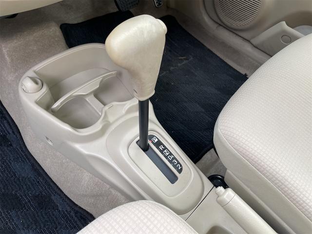 エッセ Ｘ　リフトアップカスタム　車検Ｒ９年１１月　４ＡＴ　電動格納ウインカーミラー　リフトアップサス　１４インチＡ／Ｔタイヤ（11枚目）