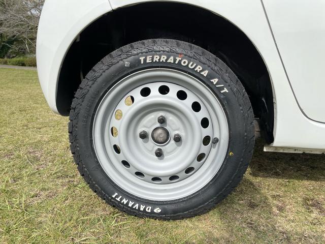 エッセ Ｘ　リフトアップカスタム　車検Ｒ９年１１月　４ＡＴ　電動格納ウインカーミラー　リフトアップサス　１４インチＡ／Ｔタイヤ（20枚目）