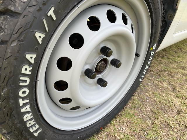 エッセ Ｘ　リフトアップカスタム　車検Ｒ９年１１月　４ＡＴ　電動格納ウインカーミラー　リフトアップサス　１４インチＡ／Ｔタイヤ（25枚目）