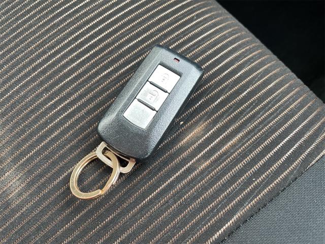 デイズ ハイウェイスター　Ｇ　全周囲カメラ　ナビ　ＴＶ　オートライト　ＨＩＤ　スマートキー　アイドリングストップ　電動格納ミラー　ベンチシート　ＣＶＴ　盗難防止システム　ＡＢＳ　ＣＤ　ＵＳＢ　ミュージックプレイヤー接続可（11枚目）