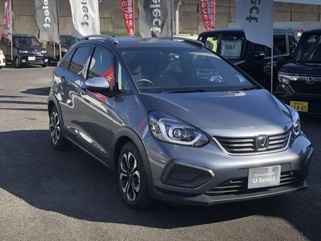 クロスター ワンオーナー 禁煙車 衝突軽減ブレーキ ナビ バックカメラ スマートキー LEDヘッドライト(3枚目)