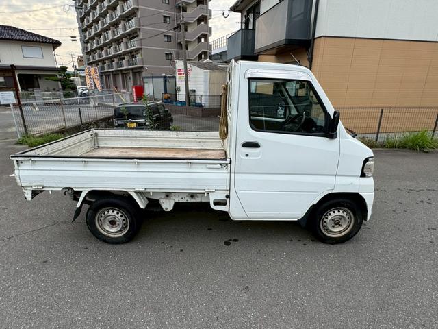ミニキャブトラック 　５速ＭＴ　エアコン　パワステ　３方開　運転席エアバッグ　社外ＣＤ（4枚目）